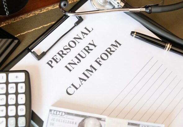 jak-napisac-pozew-o-znieslawienie-praktyczny-poradnik-z-wzorem-pdf-1